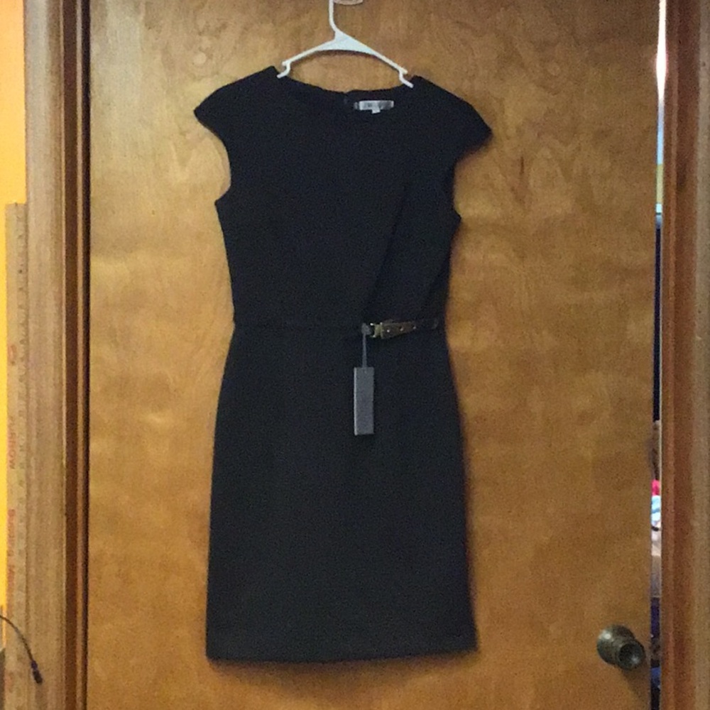 NWT- JENNIFER LOPEZ - woman’s dress sz 6 brown NWT